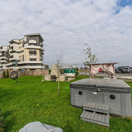 Zen Apartments Braşov Esterno foto