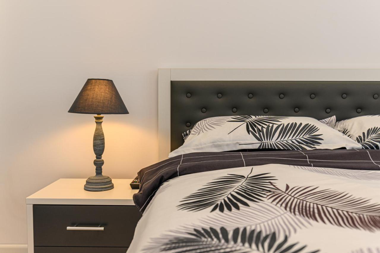 Zen Apartments Braşov Esterno foto