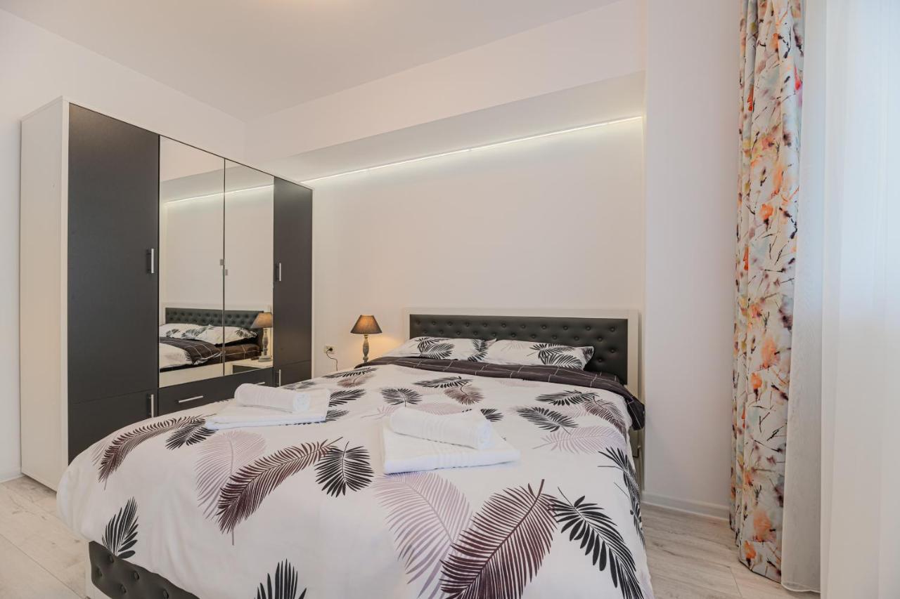 Zen Apartments Braşov Esterno foto