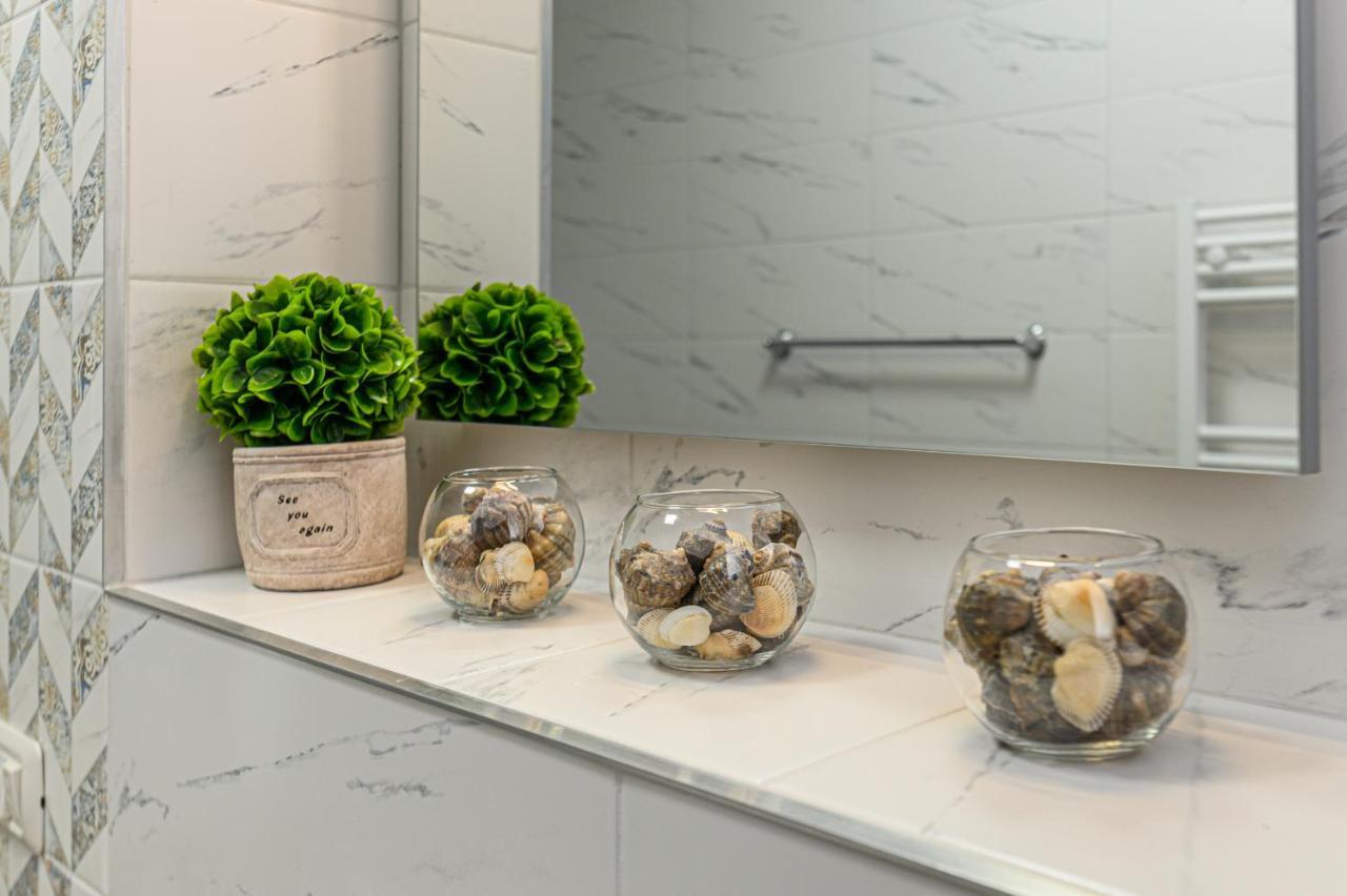 Zen Apartments Braşov Esterno foto
